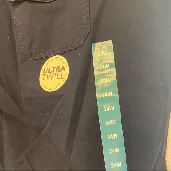 Gloria Vanderbilt Sierra Stretch Twill Short With Belted navy plus size 24W - Picture 7 of 11